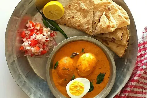 4 Roti With Egg Curry [2 Eggs]