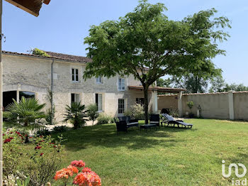 maison à Bourg-Charente (16)