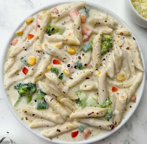 White Sauce Penne Pasta