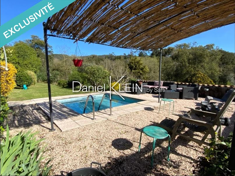 Vente maison 5 pièces 150 m² à Les adrets-de-l'esterel (83600), 749 000 €