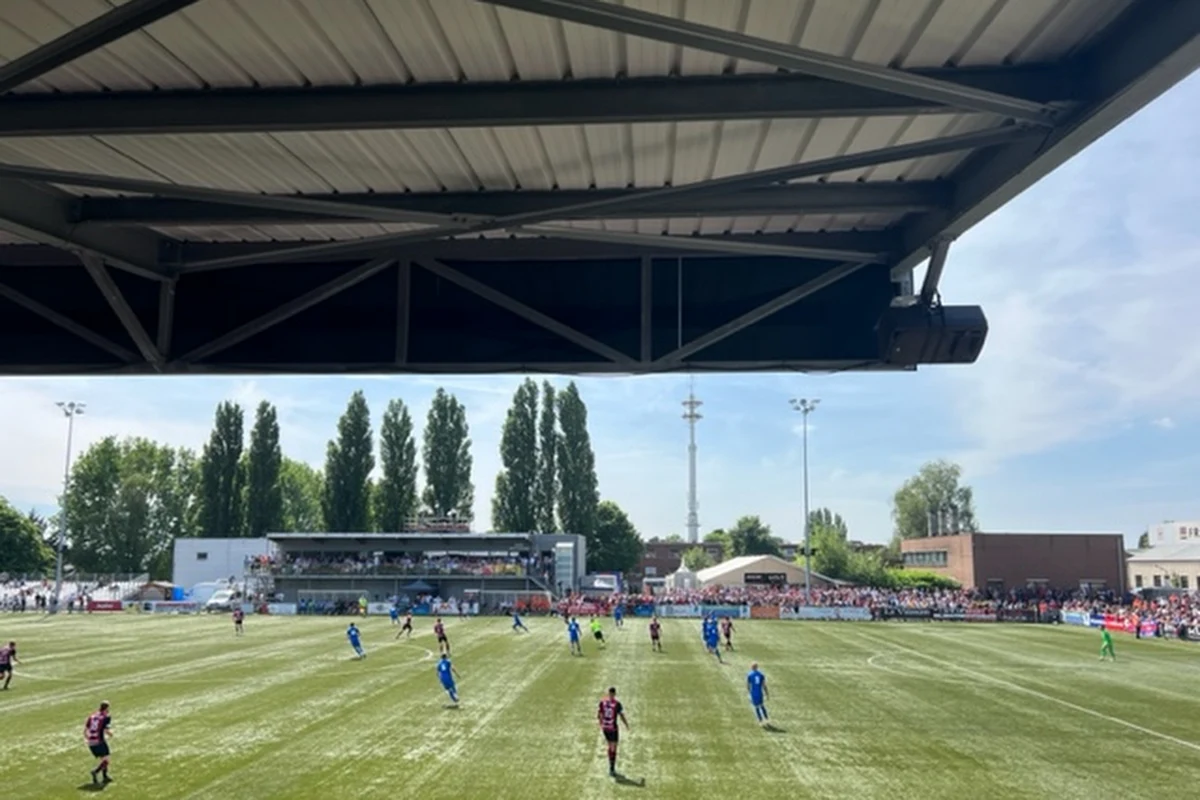 Le FC Liège annonce encore la prolongation d'un cadre