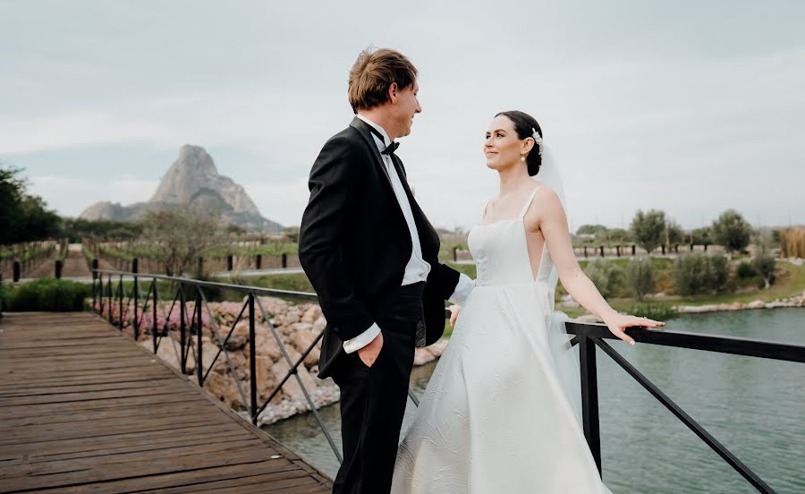 Vestuvių fotografas Juan Pablo Padilla De La Mora (delamora). Nuotrauka 2023 liepos 4
