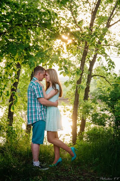 Wedding photographer Vitaliy Plotnikov (plotnikov100). Photo of 8 January 2016