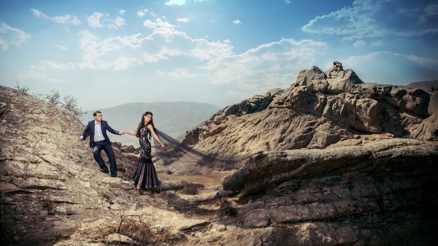 Fotografo di matrimoni Dzhasur Negmatov (jnartphoto1989). Foto del 16 marzo 2017