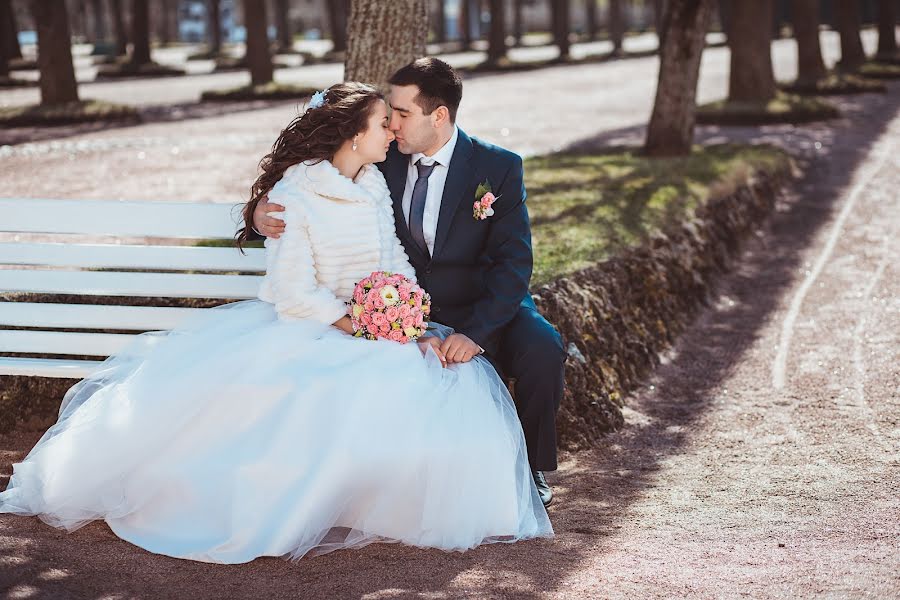 Fotografo di matrimoni Valentina Brilliantova (vale4kabrilliant). Foto del 21 maggio 2015