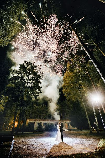 Fotografer pernikahan Aleksandr Korobov (tomirlan). Foto tanggal 21 Oktober 2015