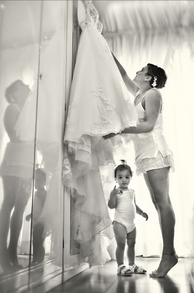 Fotografo di matrimoni Fabrizio Durinzi (fotostudioeidos). Foto del 12 aprile