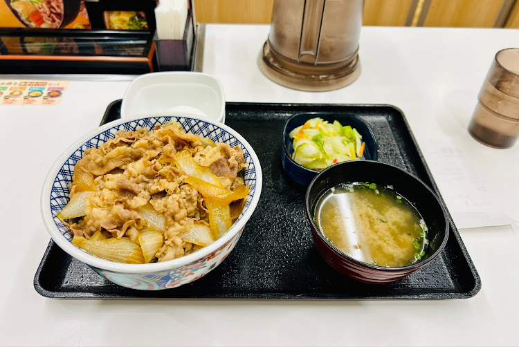 ブレイドの吉野家の牛丼・みどり市・腹ペコな俺(ﾟ∀ﾟ)🔥🔥🔥・史上最高な我が相棒✨✨✨・愛車ある生活はこの上ない幸福感に満ち溢れている✨✨✨に関するカスタム事例の投稿画像2枚目