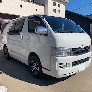 ハイエースバン KDH206V