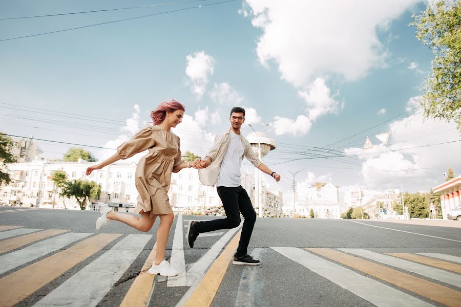 Fotografer pernikahan Elena Yukhina (ellysmile). Foto tanggal 16 Juli 2020