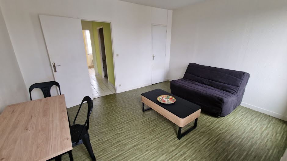 Location meublée appartement 1 pièce 28 m² à Brest (29200), 490 €