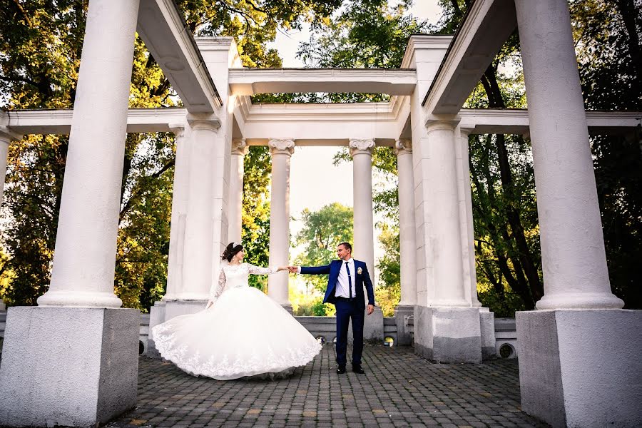 Fotografo di matrimoni Marina Tunik (marinatynik). Foto del 20 ottobre 2017