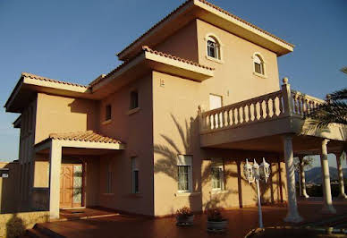 Villa with pool and terrace 9