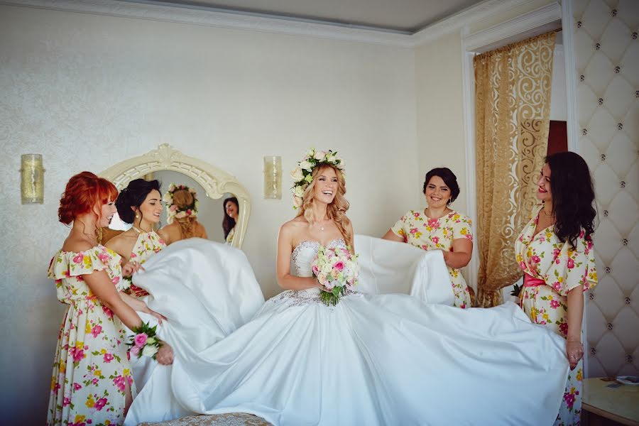 Wedding photographer Tatyana Zheltova (joiiy). Photo of 16 November 2016