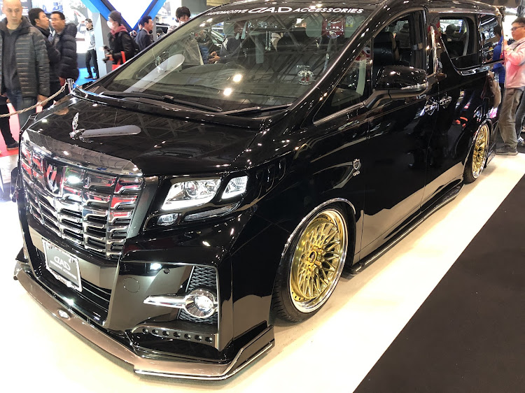 グロリアの東京オートサロン2019に関するカスタム事例の投稿画像31枚目