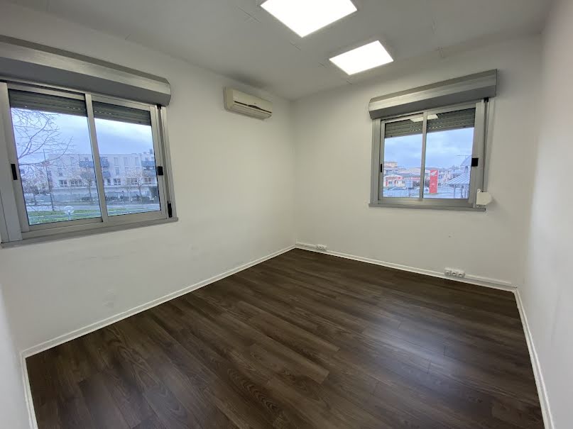 Location  locaux professionnels  90 m² à Toulouse (31000), 1 090 €