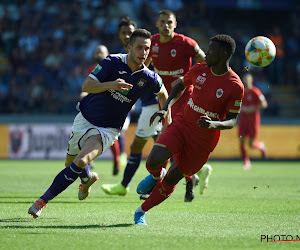 🎥 Du jamais vu : un ancien d'Anderlecht inscrit deux corners directs en un match