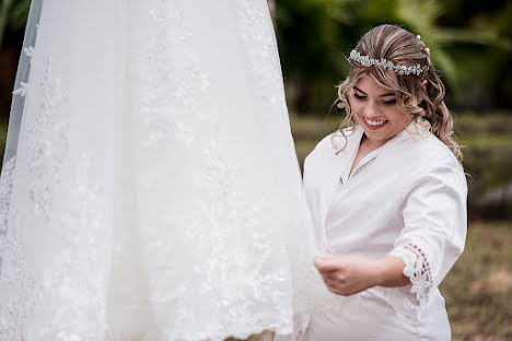 Fotógrafo de casamento Edgard Buenas Buenas (ebuenas). Foto de 8 de março 2023