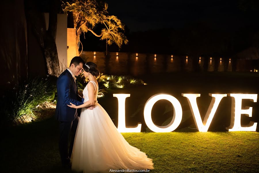 Fotógrafo de casamento Alessandro Bastos (alebastos). Foto de 2 de abril 2020