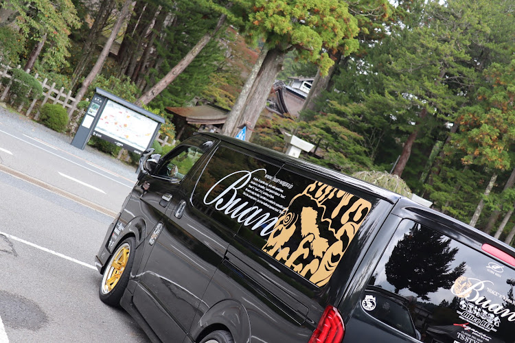 ハイエースバンのSBM関西・遠足に関するカスタム事例の投稿画像1枚目