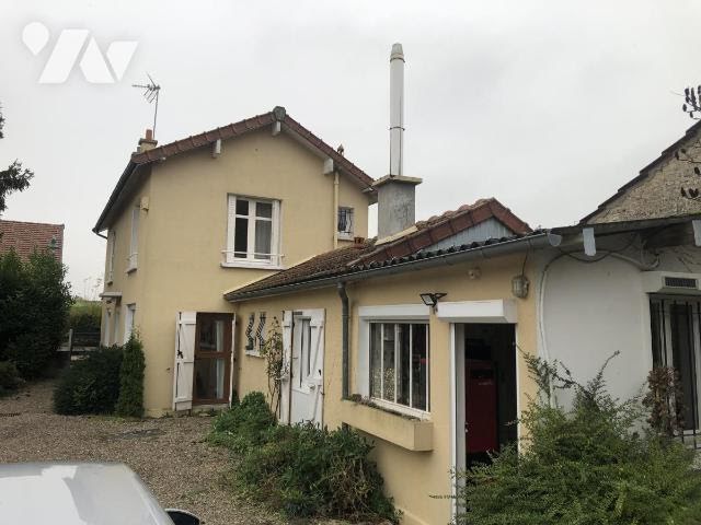 Vente maison 5 pièces 102 m² à Sommesous (51320), 137 440 €