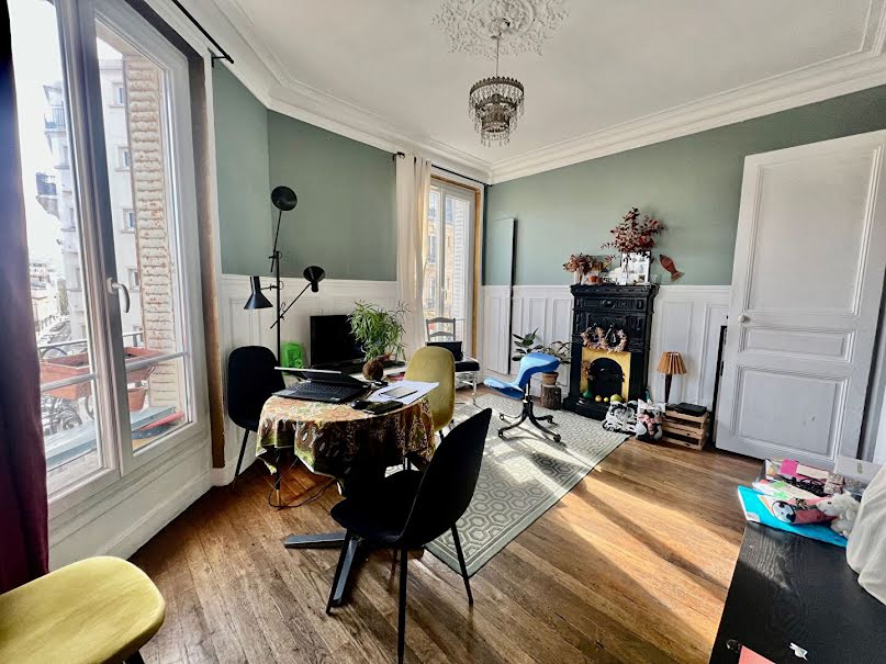 Vente appartement 2 pièces 37 m² à Paris 18ème (75018), 294 000 €