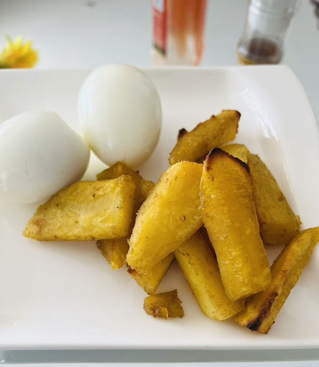 Oven baked sweet potatoes with boiled eggs Image: HANNIE PETRA