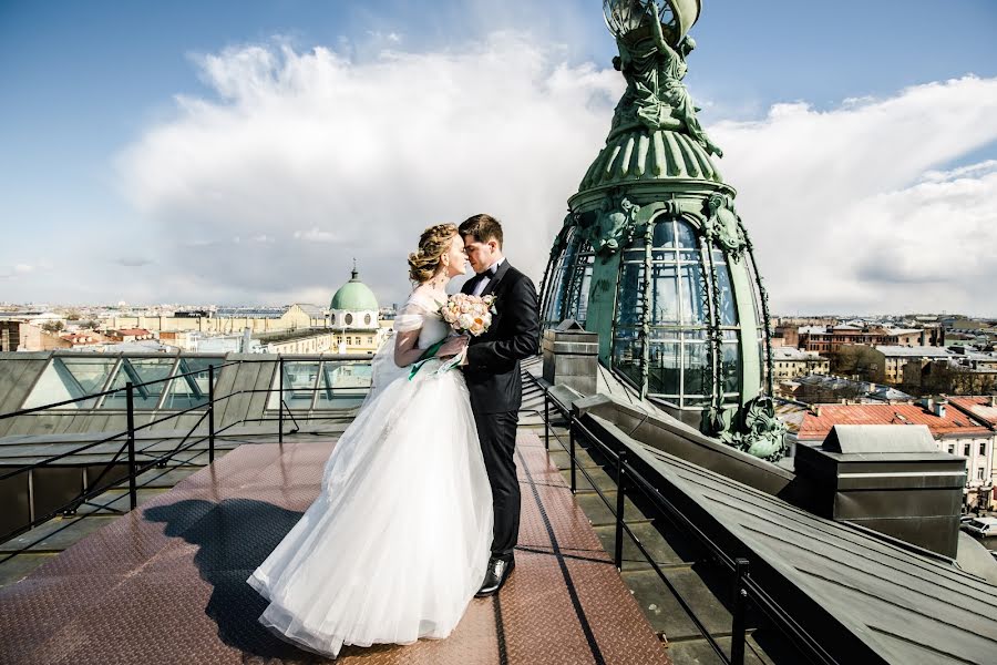 Photographe de mariage Yuliya Isupova (juliaisupova). Photo du 1 mai 2017