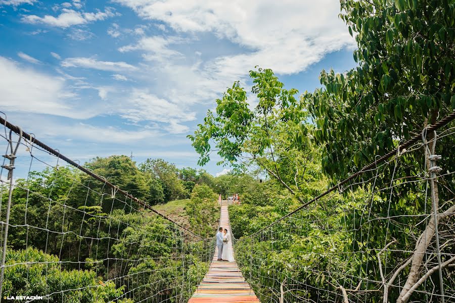 Wedding photographer Andrés Cadena (andrescadena). Photo of 30 September 2021