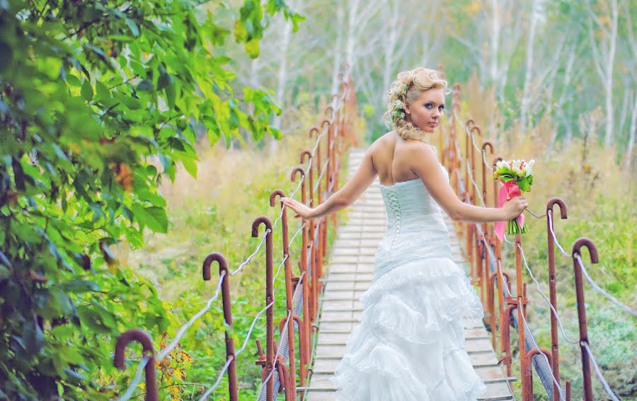 Fotógrafo de casamento Aleksandr Kuznecov (alexplanb). Foto de 24 de junho 2015