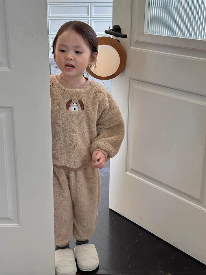 Ensemble Loungewear Coréen pour Enfants, Garçons et Filles, Bébé, Confortable et Doux, Idéal pour la Détente à la Maison, Style Coréen Tendance