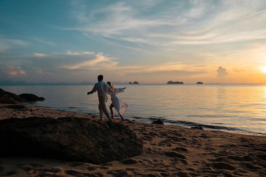 Fotografo di matrimoni Olga Krasikova (laabloph). Foto del 20 luglio 2023