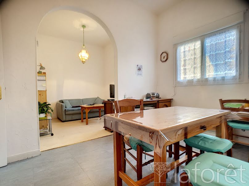 Vente appartement 2 pièces 49.7 m² à Elbeuf (76500), 68 000 €