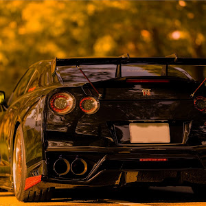 NISSAN GT-R R35