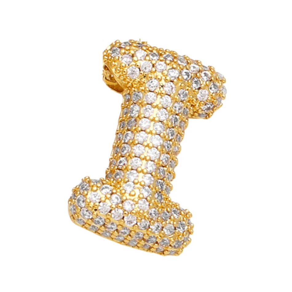 18K vergulde Balloon Engelse letter ketting. Een elegante en gepersonaliseerde cadeau voor haar.