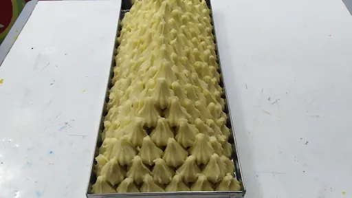 White Malai Modak [500 Grams]