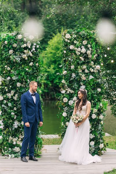 Fotógrafo de casamento Aleksandr Sotnikov (sotnikovpro). Foto de 13 de dezembro 2021