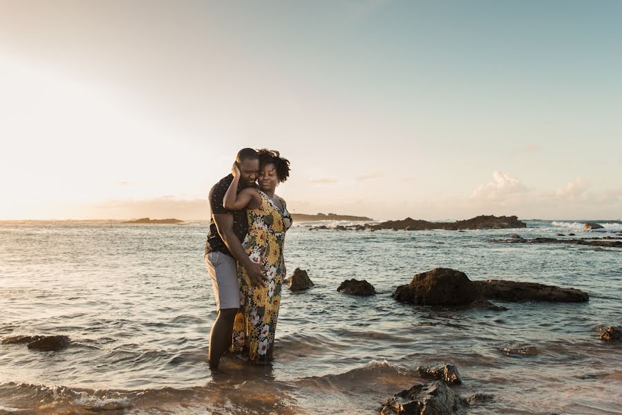 Fotografer pernikahan Isabel Talanehzar (isabelstudios). Foto tanggal 30 Juni 2019