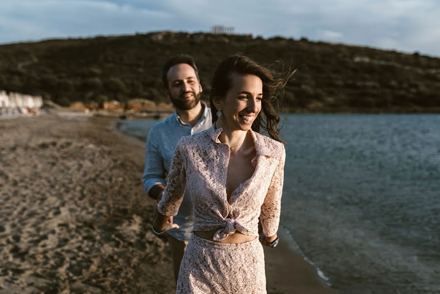 Fotografo di matrimoni Panos Lahanas (panoslahanas). Foto del 22 maggio 2018