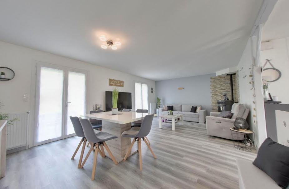 Vente maison 4 pièces 95 m² à Lagny-le-Sec (60330), 325 000 €