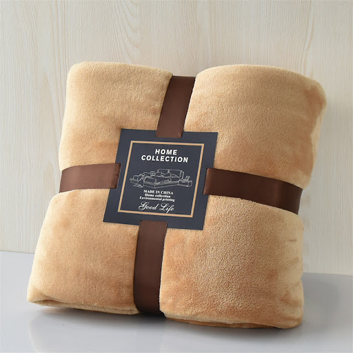 Title 11, Solid color flannel thickened blanket for nap t...