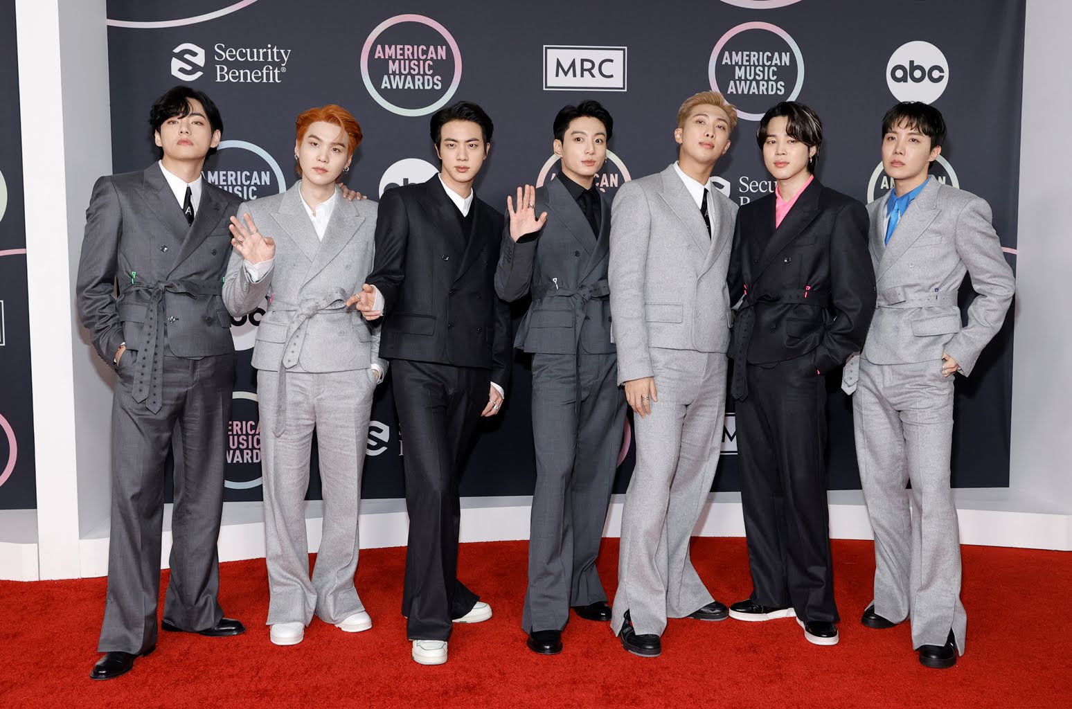 bts-ama-2021-red-carpet-billboard-1548-1