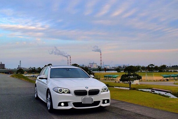 YUIさんが投稿した#bmw・#休日・#パパの愛車・ドライブに関するカスタム事例の投稿画像2枚目