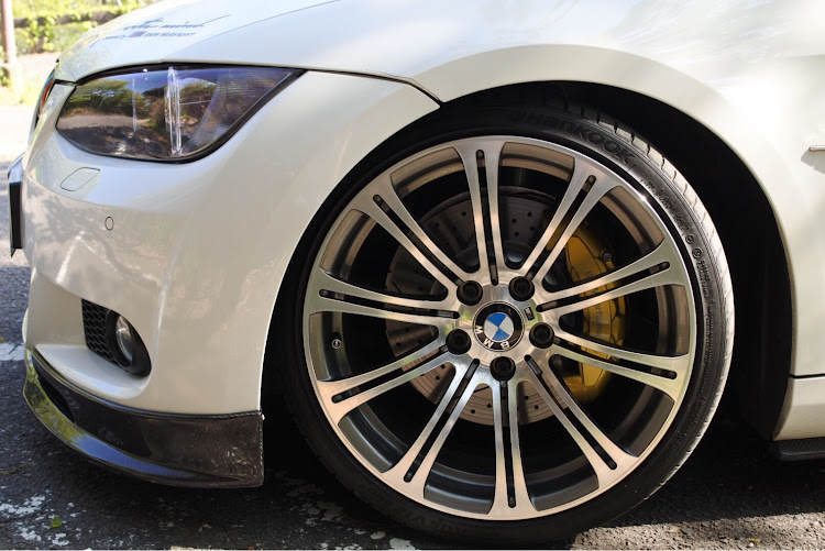335i Cabrioletのカメ活・金華山・performance brake system・bmw・E93に関するカスタム事例の投稿画像6枚目