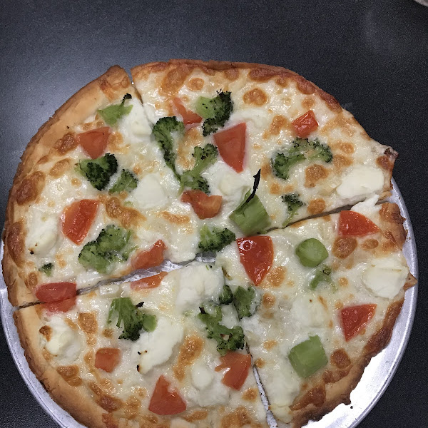 Gluten free white pizza