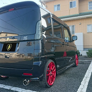スペーシアカスタム MK32S