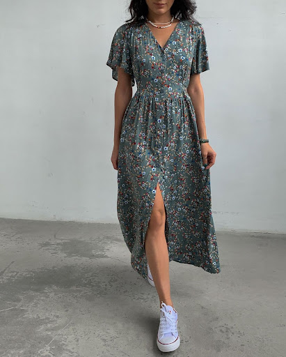 Title 2, Mid-Sleeve Tunic Slit Floral Dress perfect for ...