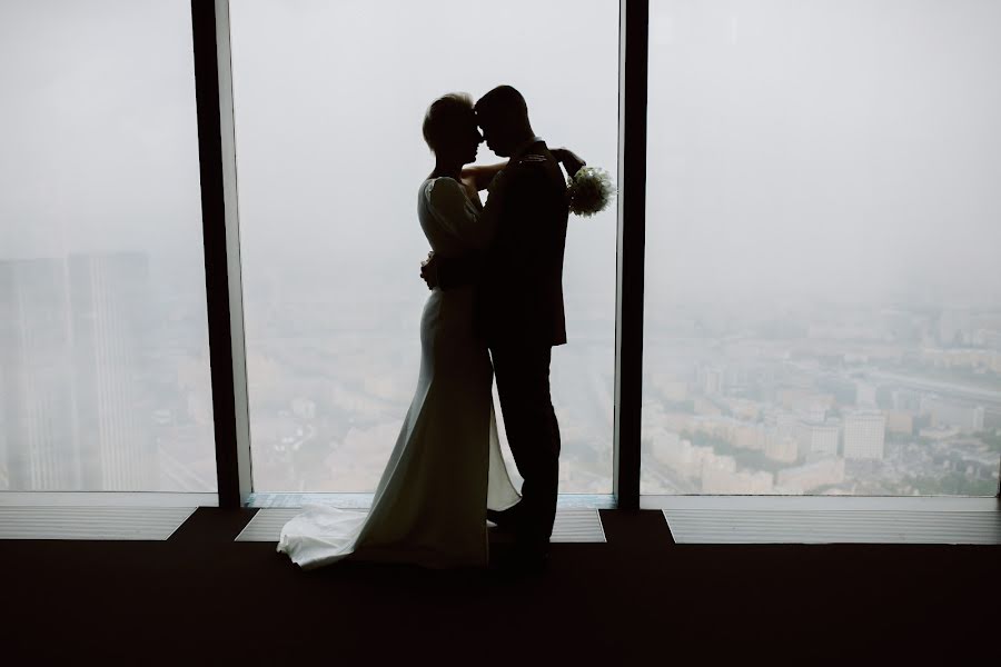 Fotógrafo de casamento Lenna Doronina (lennad). Foto de 25 de junho 2023