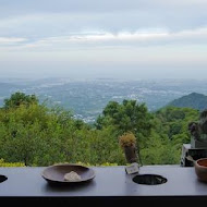 大巴六九景觀餐廳