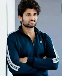 Featured image of post Vijay Devarakonda Wallpapers Photos / Vijay devarakonda duvar kağıtları uygulaması vijay devarakonda hayranları için en iyi uygulama çünkü bu vijay devarakonda wallpapers vijay devarakonda images vijay devarakonda photos.